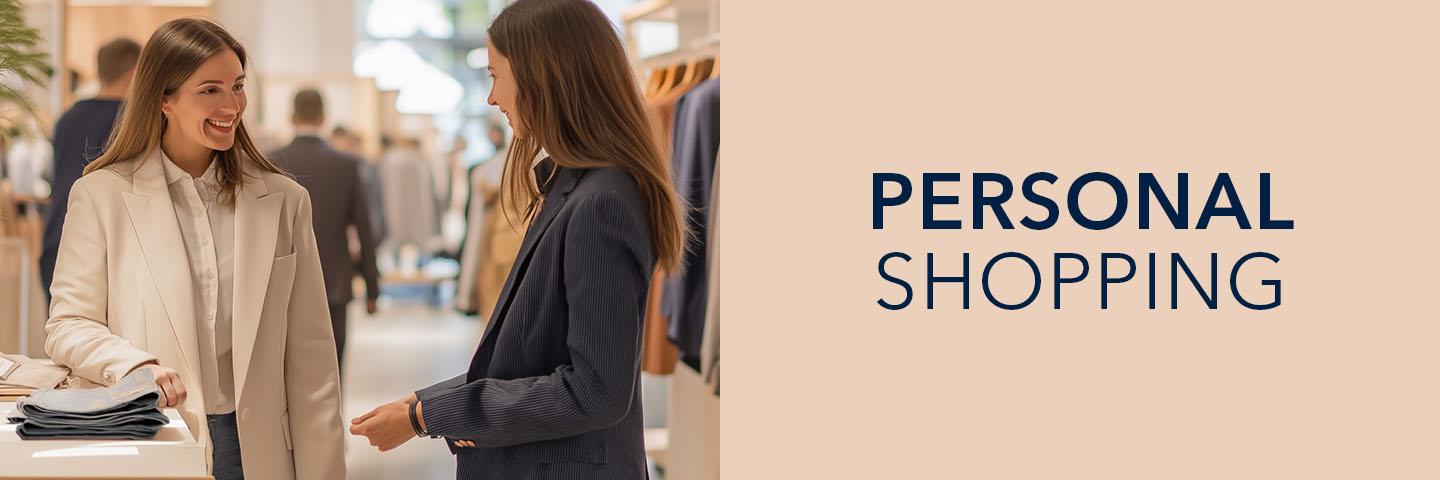 Két nő beszél és mosolyog egy üzletben, a jobb oldalon "Personal Shopping" felirat.